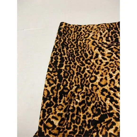 Cheetah Patterned Asymmetrical Ruffled Skirt - Picture 4 of 5